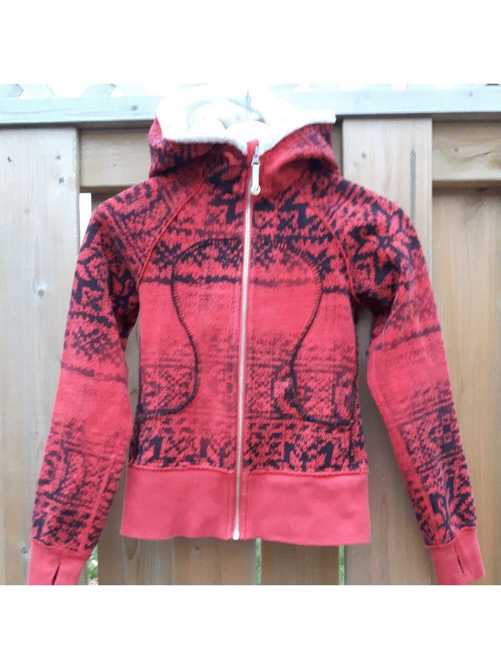 Lululemon Special Edition Scuba Snowflake Sherpa 2